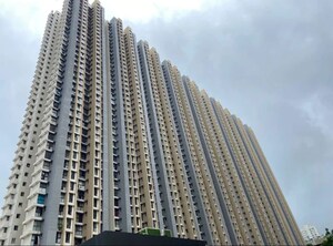 3 BHK Apartment For Rent in Kalpataru Sunrise Grande, Kolshet Road