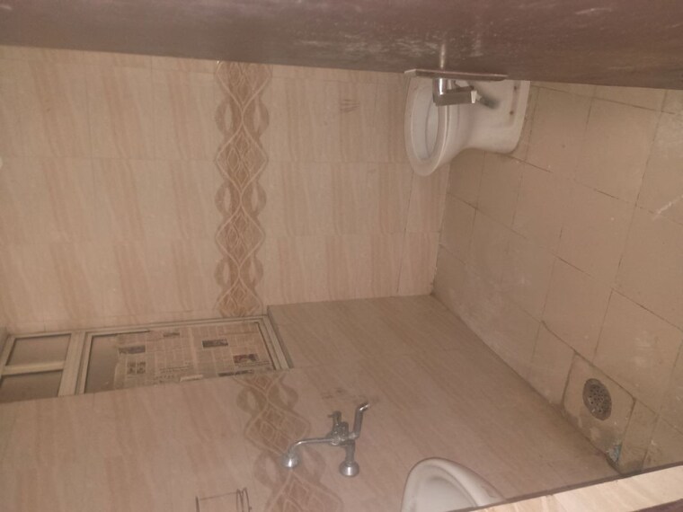 Bathroom, javin-raj-empire 2 Bedroom 1075 Sq.Ft. Apartment In Raj Nagar Extension Ghaziabad 10527573