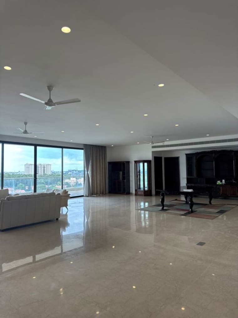  Parking, crown-aura 4 Bedroom 7050 Sq.Ft. Apartment In Hebbal Bangalore 10527666