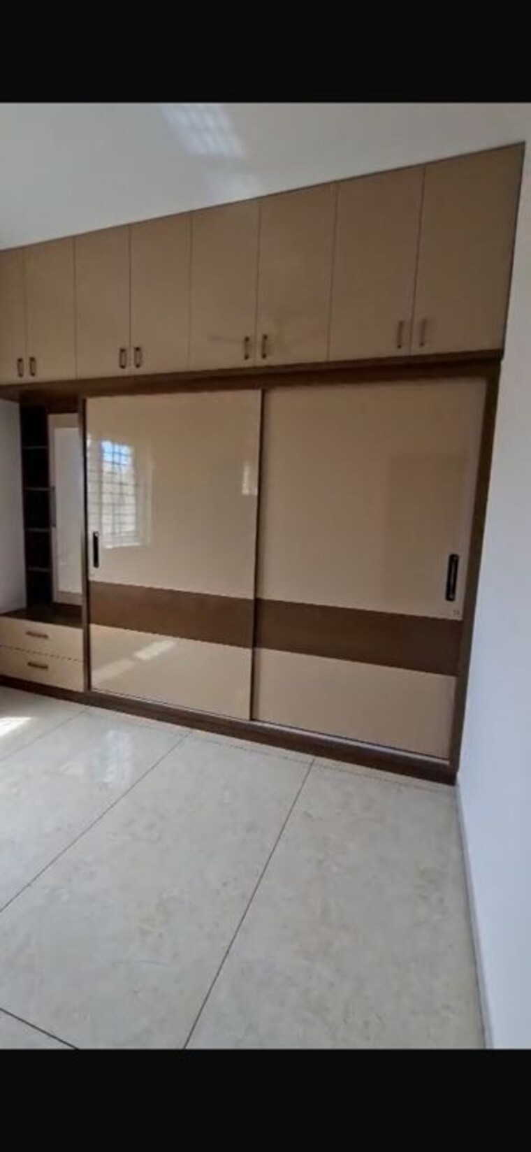 Room, btm-delite 3 Bedroom 1660 Sq.Ft. Apartment In Btm Layout Bangalore 10527650
