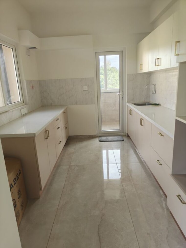 Kitchen, sankalp-windsor-house 3.5 Bedroom 2600 Sq.Ft. Apartment In Yelahanka Bangalore 10527675