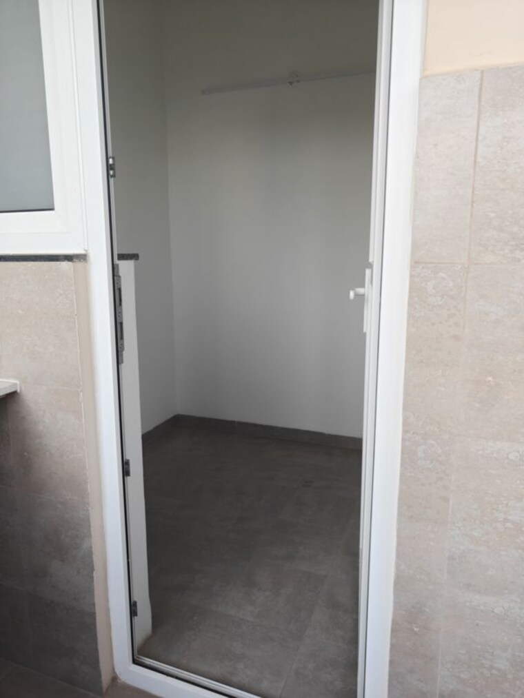 Bathroom, sankalp-windsor-house 3.5 Bedroom 2600 Sq.Ft. Apartment In Yelahanka Bangalore 10527675