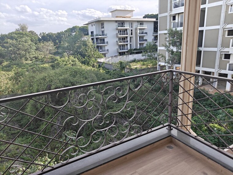 Balcony, sankalp-windsor-house 3.5 Bedroom 2600 Sq.Ft. Apartment In Yelahanka Bangalore 10527675