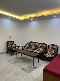2 BHK Builder Floor For Rent in Lajpat Nagar