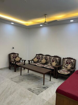 2 BHK Builder Floor For Rent in Lajpat Nagar