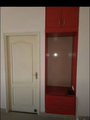 Bathroom in 3 BHK Apartment at Eldeco Elegante, Vibhuti Khand – for Rent