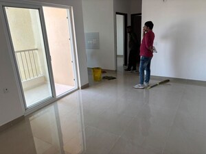 Furnished Amenities in 2 BHK Apartment at Mahagun Mywoods, Sector 16c Greater Noida – for Rent