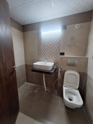 Bathroom in 2.5 BHK Apartment at Trident Embassy, Sector 1 Greater Noida – for Rent