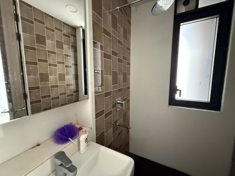 Attached Bathroom, lodha-the-park 2 Bedroom 893 Sq.Ft. Apartment In Worli Mumbai 10527724