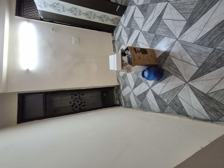 Other, mayur vihar 2.5 Bedroom 700 Sq.Ft. Builder Floor In Mayur Vihar Delhi 10527734
