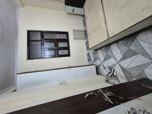 2.5 BHK Builder Floor For Rent in Mayur Vihar