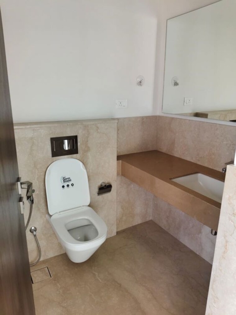 Bathroom, piramal-aranya-avyan 3 Bedroom 1100 Sq.Ft. Apartment In Byculla Mumbai 10527738