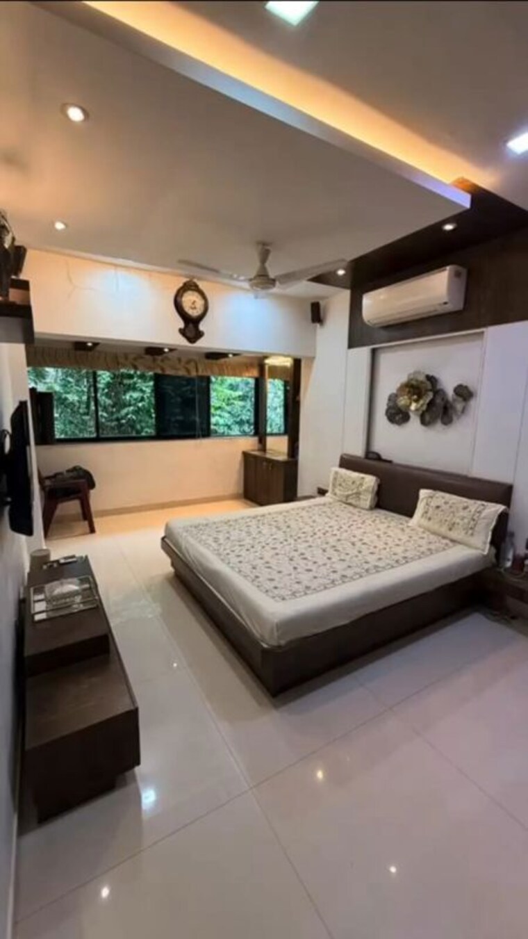 Bedroom, lokhandwala-complex 6 Bedroom 5500 Sq.Ft. Villa In Andheri West Mumbai 10507583