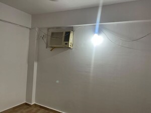 Room in 1 BHK Apartment at Hiranandani Gardens Kingston, Powai – for Sale
