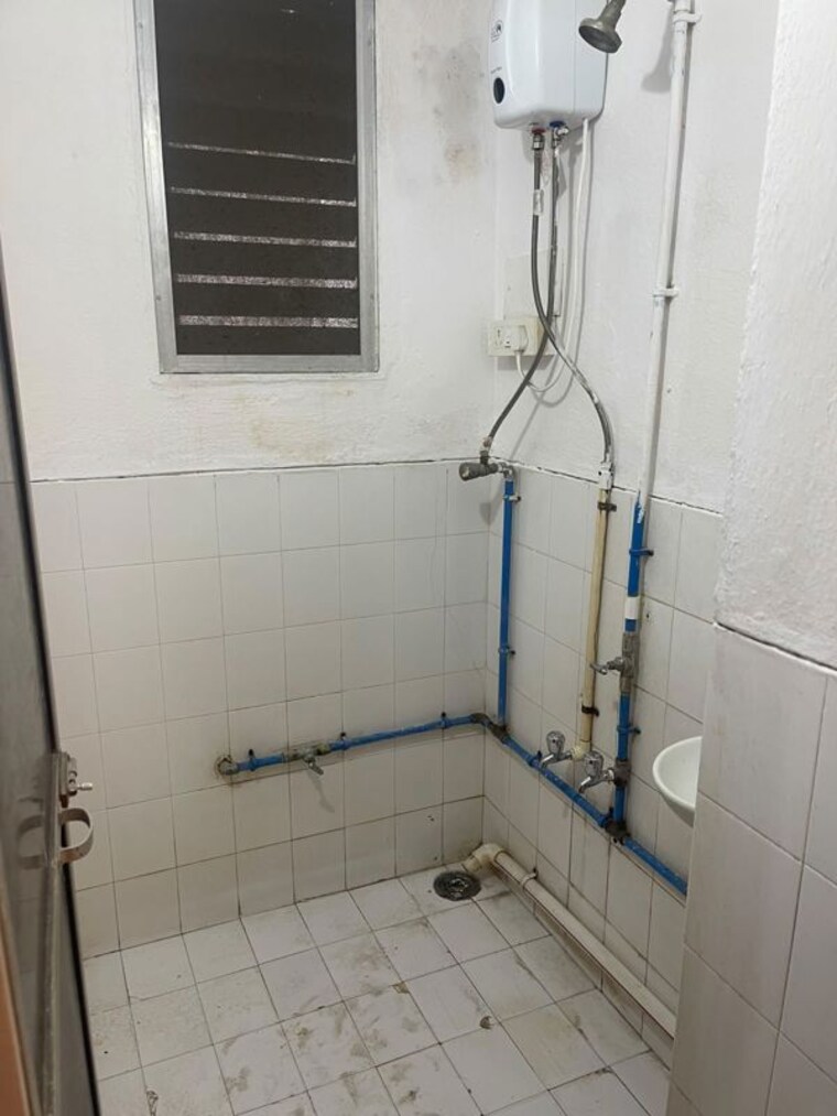 Bathroom, hiranandani-gardens-kingston 1 Bedroom 680 Sq.Ft. Apartment In Powai Mumbai 10527770