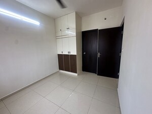 Room in 2 BHK Apartment at Shriram 107 South East, Attibele – for Rent