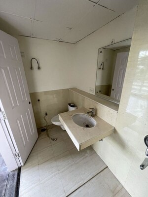 Team Area in 1 BHK Apartment at Jaypee Green Pavillion Heights, Sector 128 – for Sale