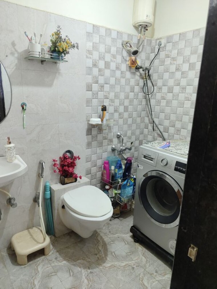 Bathroom, natasha-enclave-vartak-nagar 2 Bedroom 600 Sq.Ft. Apartment In Vartak Nagar Thane 10527789