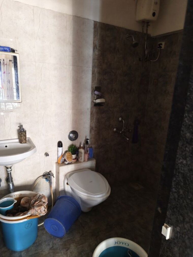 Bathroom, natasha-enclave-vartak-nagar 2 Bedroom 600 Sq.Ft. Apartment In Vartak Nagar Thane 10527789
