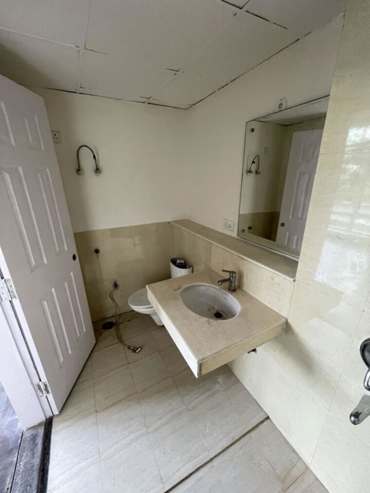 Team Area, jaypee-green-pavillion-heights 1 Bedroom 936 Sq.Ft. Apartment In Sector 128 Noida 10527792