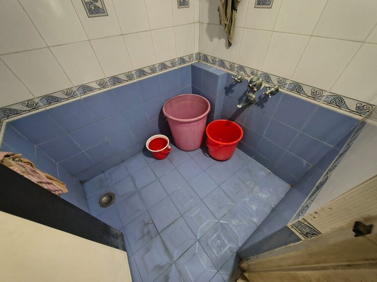Bathroom, adhiraj-kaveri-chs 1 Bedroom 600 Sq.Ft. Apartment In Sector 5 Kharghar Navi Mumbai 10527793