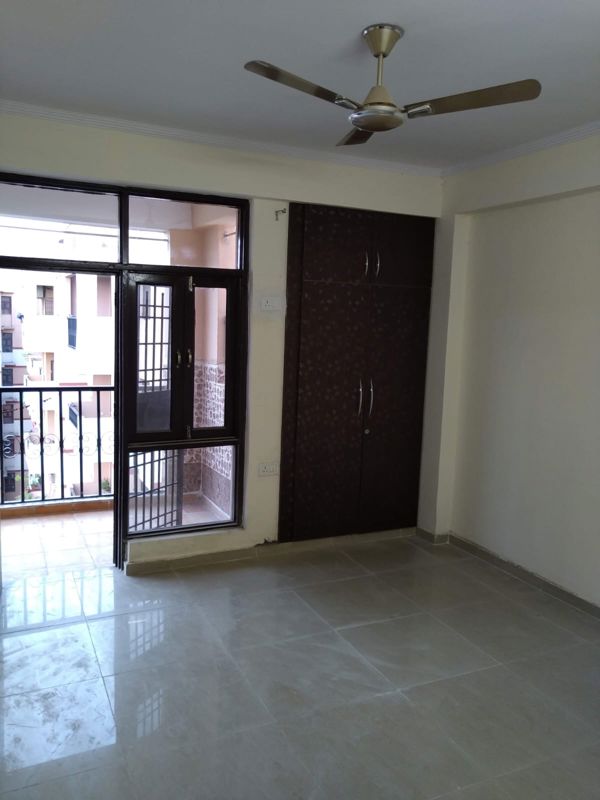 1.5 BHK + Extra Room 675 Sq.Ft. Apartment in Migsun Roof