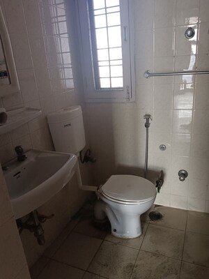 Bathroom in 3 BHK Builder Floor at Sushant Lok 2, Sector 57 – for Rent