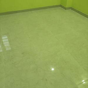 Room in 2 BHK Builder Floor at Sector 37d – for Rent
