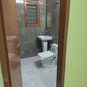 Balcony in 2 BHK Builder Floor at Sector 37d – for Rent
