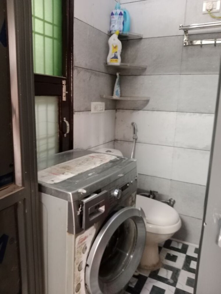 Bathroom, sector 18 2 Bedroom 1015 Sq.Ft. Builder Floor In Sector 18 Panipat 10527866