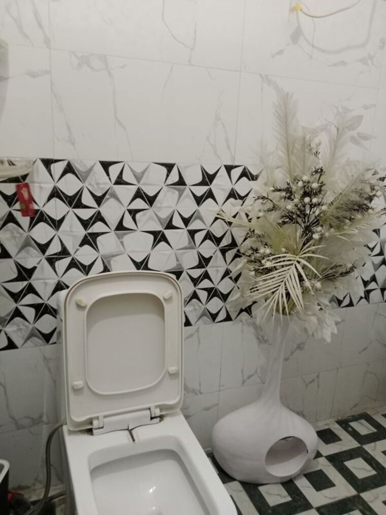 Bathroom, sector 18 2 Bedroom 1015 Sq.Ft. Builder Floor In Sector 18 Panipat 10527866