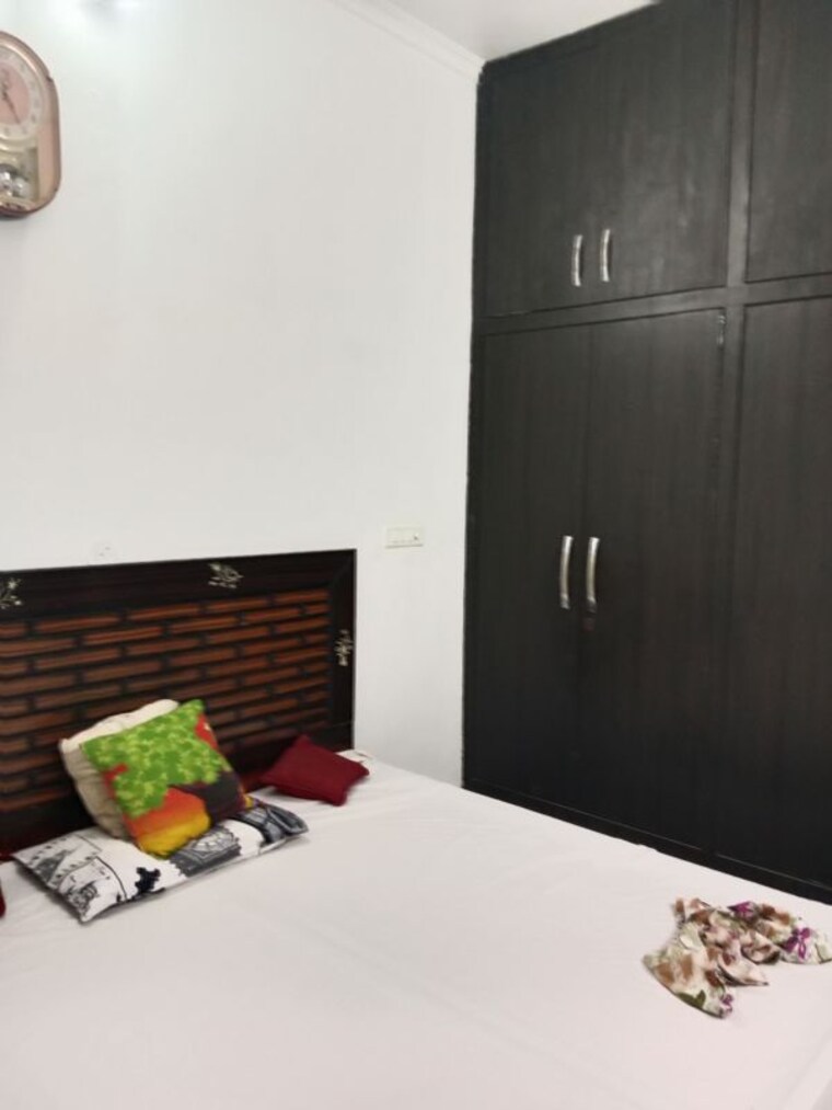 Room, sector 18 2 Bedroom 1015 Sq.Ft. Builder Floor In Sector 18 Panipat 10527866