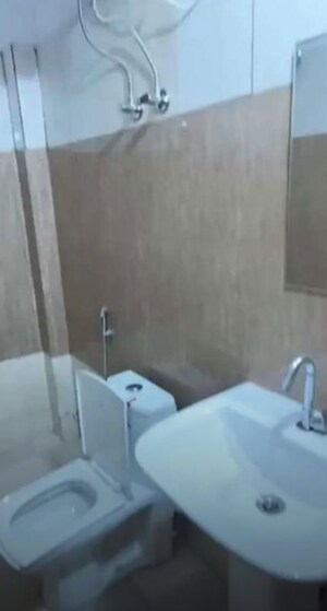 Bathroom in 3 BHK Independent House at Faizabad Road – for Rent