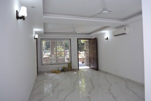 Room in 4 BHK Apartment at Maharishi Dayanand CGHS, Vasant Kunj – for Rent