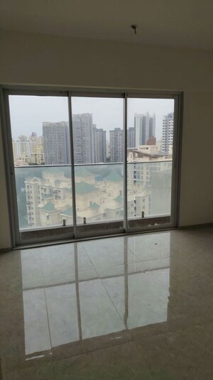 Room in 2 BHK Apartment at Dosti West County, Balkum Pada – for Rent
