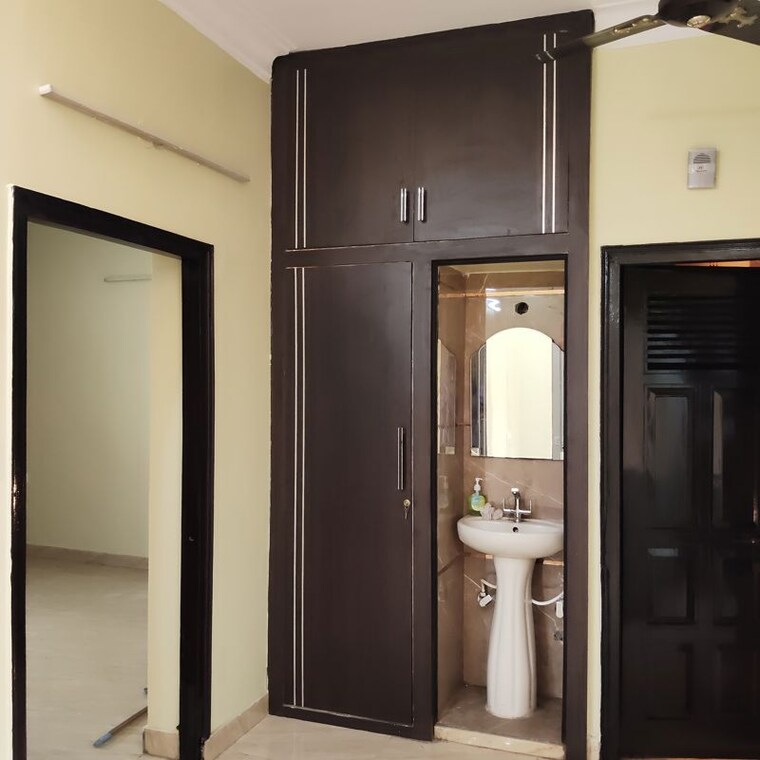 undefined, sector 7 2 Bedroom 1550 Sq.Ft. Builder Floor In Sector 7 Gurgaon 10527901