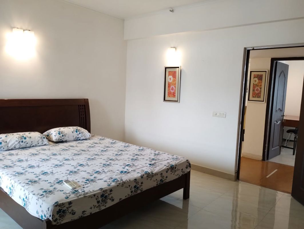 3.5 BHK + Servant Room 2475 Sq.Ft. Apartment in Vipul Belmonte