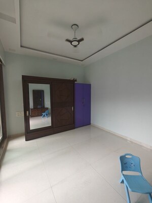 Room in 2 BHK Apartment at Metro The Palms, Nerul – for Rent