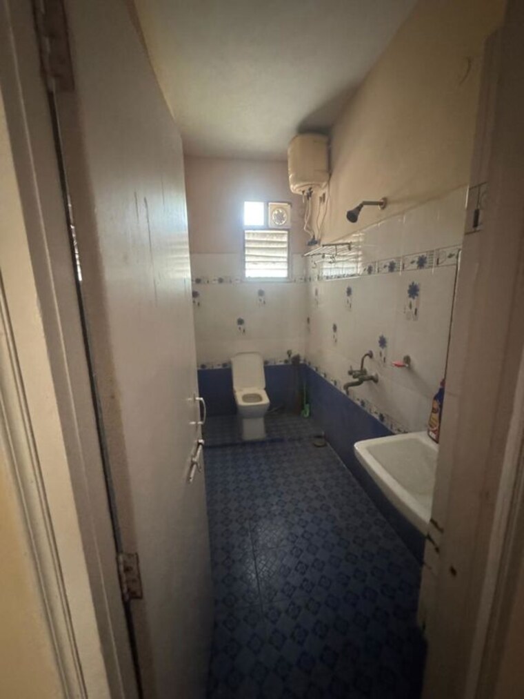 Bathroom, attapur 5 Bedroom 4313 Sq.Ft. Independent House In Attapur Hyderabad 10454297