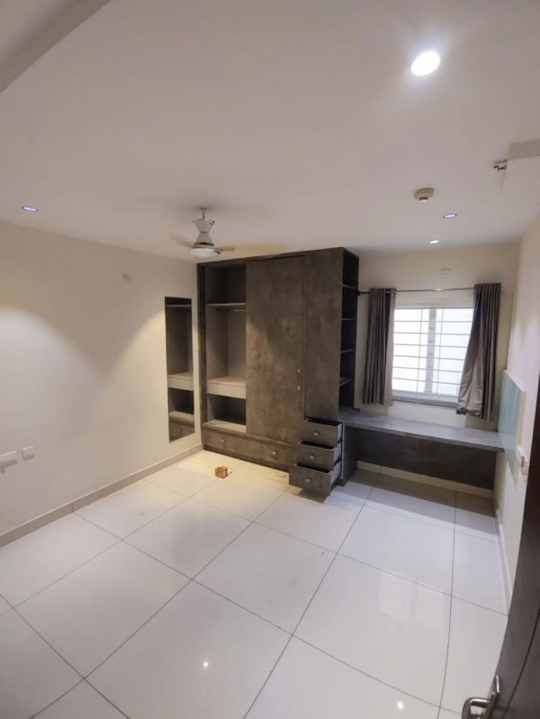 Bathroom, my-home-krishe 3 Bedroom 2160 Sq.Ft. Apartment In Financial District Hyderabad 10527924