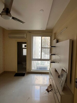 Kitchen in 3 BHK Apartment at Mapsko Paradise, Sector 83 – for Rent