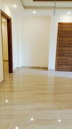 3.5 BHK + Store Room 2250 Sq.Ft. Builder Floor in BPTP Parkland Pride