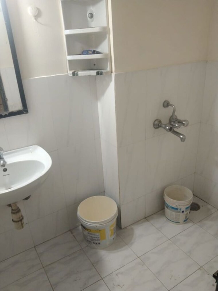 Bathroom, hiranandani-estate 1 Bedroom 450 Sq.Ft. Apartment In Ghodbunder Road Thane 10527957