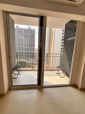 2 BHK Apartment For Rent in Godrej Woods, Sector 43