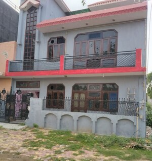 3 BHK Villa For Rent in Beta I Greater Noida