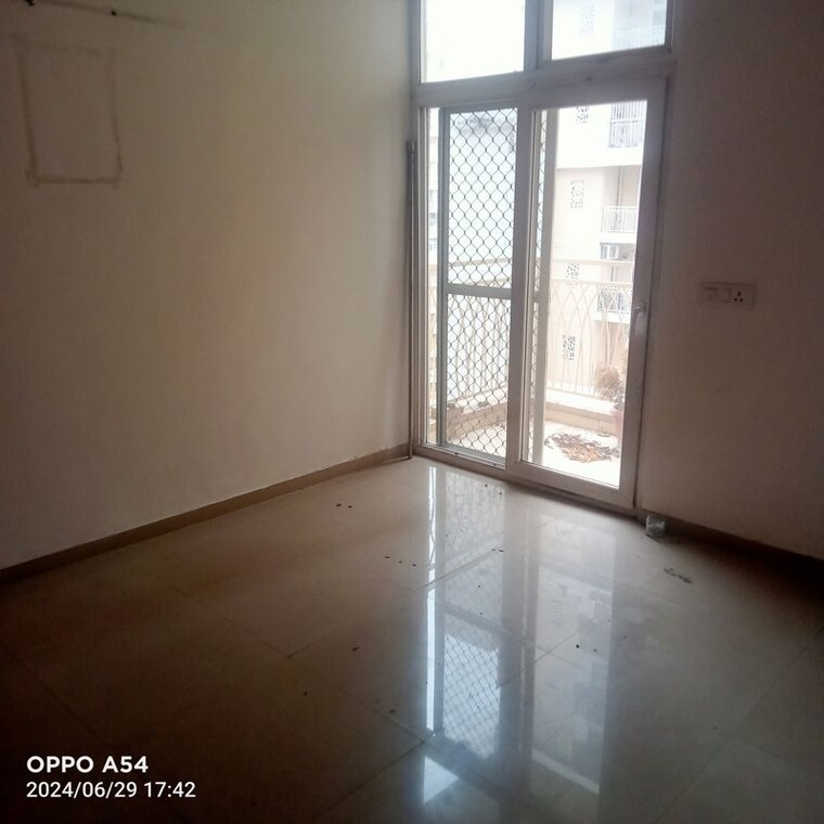 Room, mahagun-mywoods 2 Bedroom 935 Sq.Ft. Apartment In Sector 16c Greater Noida Greater Noida 10528026