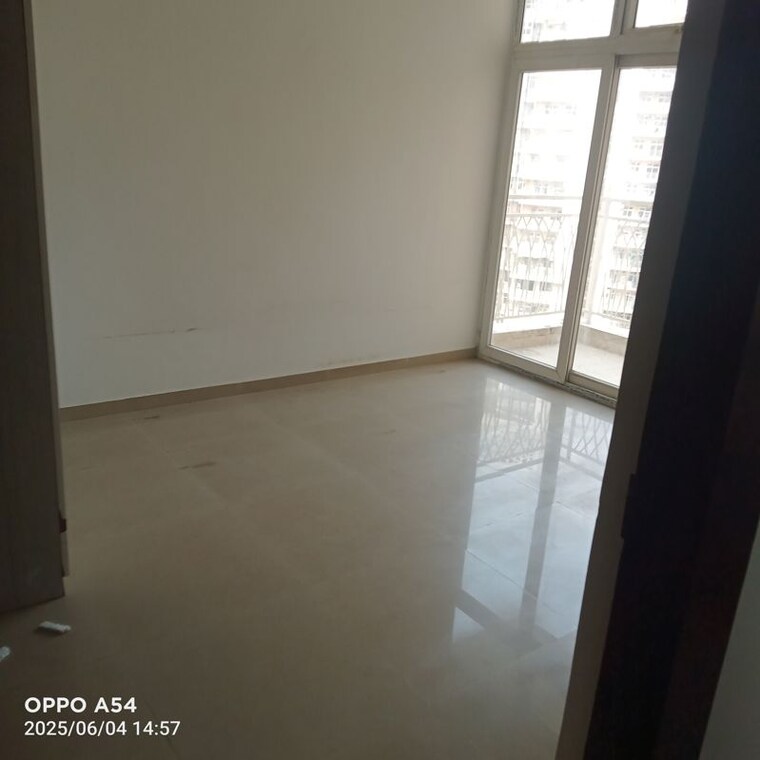 Room, mahagun-mywoods 2 Bedroom 1100 Sq.Ft. Apartment In Sector 16c Greater Noida Greater Noida 10528054
