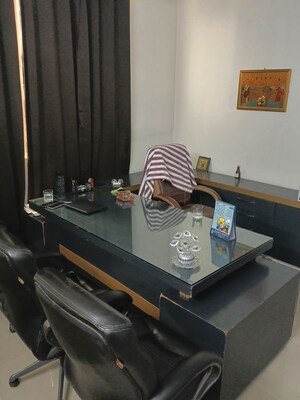  Office Space For Rent in Vip Road