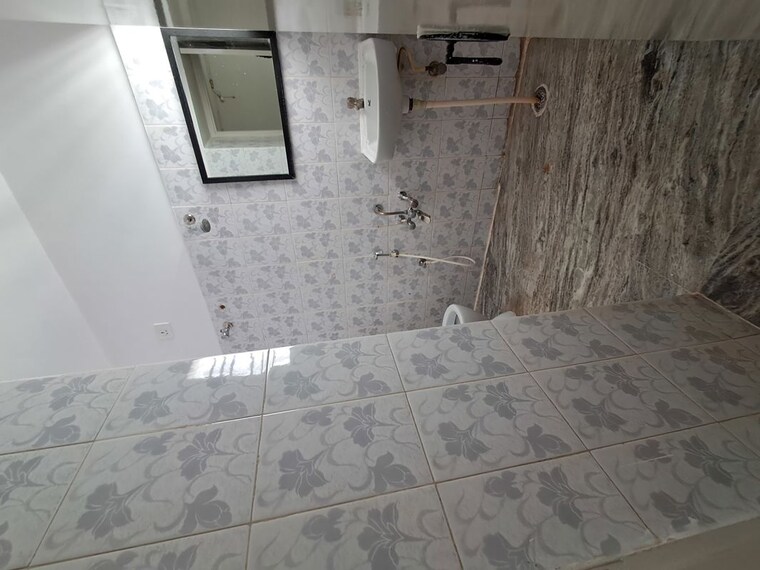 Bathroom, hsr layout 4 Bedroom 1500 Sq.Ft. Independent House In Hsr Layout Bangalore 10528112