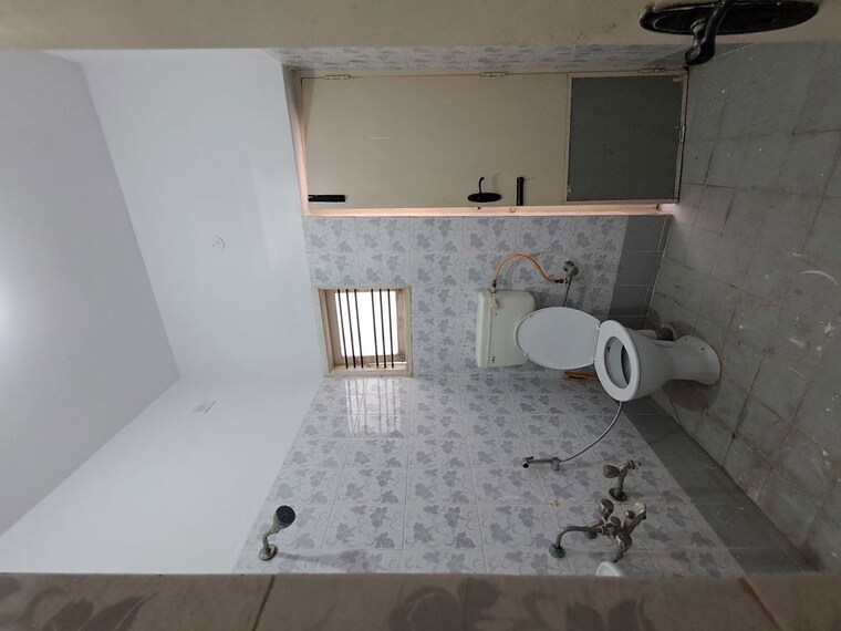 Bathroom, hsr layout 4 Bedroom 1500 Sq.Ft. Independent House In Hsr Layout Bangalore 10528112
